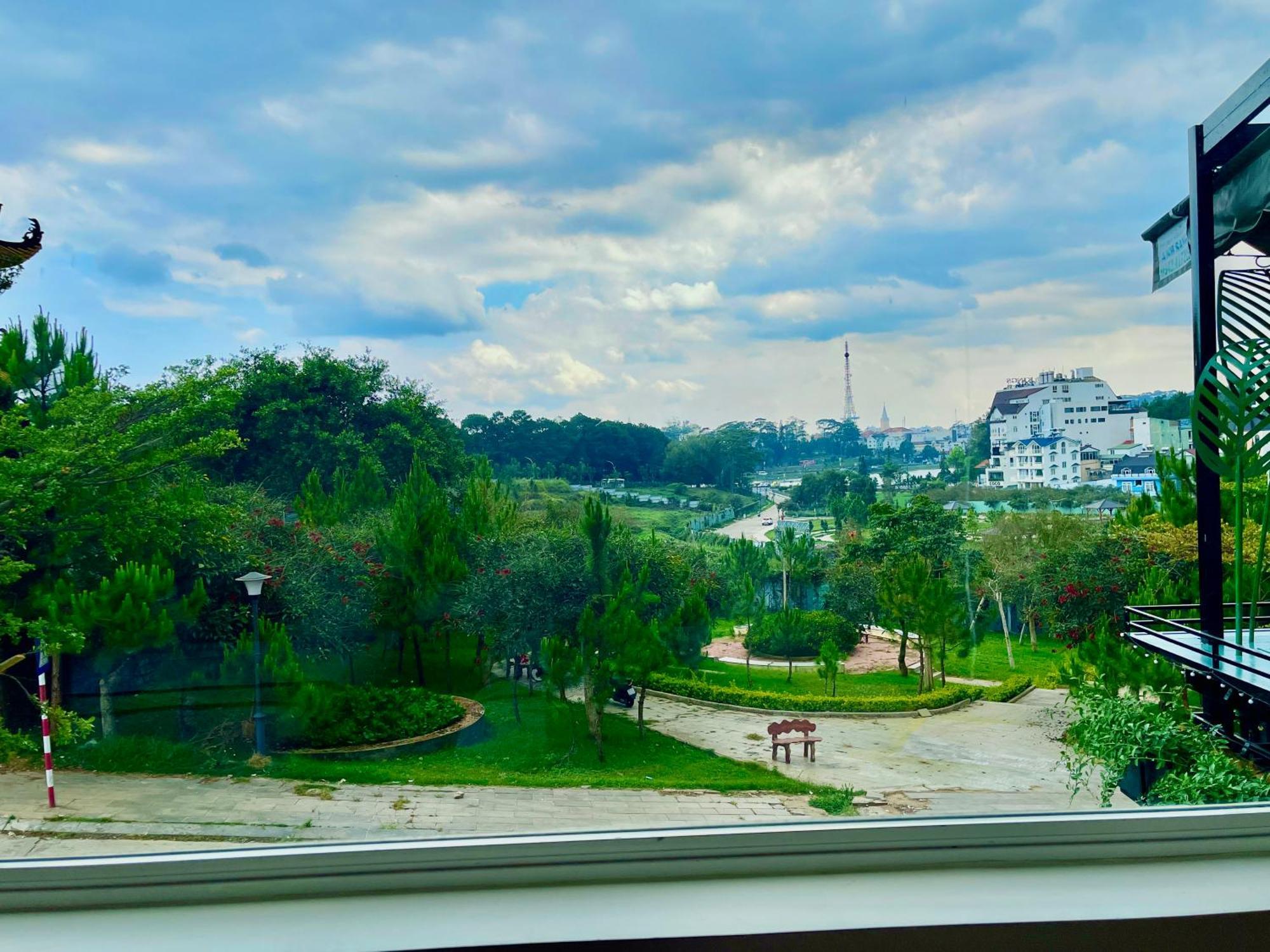 Carnival Villa Dalat Bagian luar foto